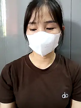 -Dumi- online show from 04/21/26, 02:37