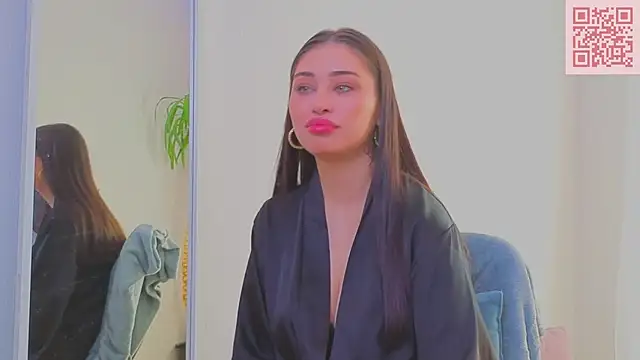 Sofia Plump online show from 03/09/26, 10:19