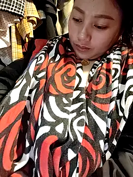 HUONG19999 online show from 02/10/26, 01:48