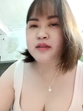 Kee-kimlee online show from 03/25/26, 01:33