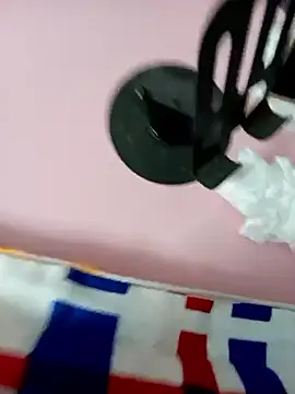 Kee-kimlee online show from 03/27/26, 08:37