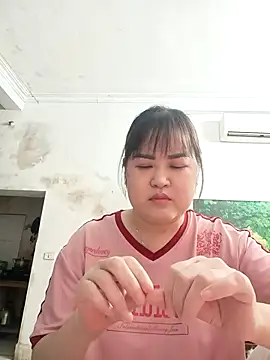 Kee-kimlee online show from 05/15/26, 02:29