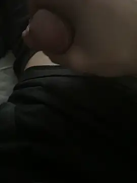 buyukyarak31 online show from 04/19/26, 02:38