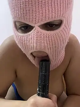 faettaa online show from 02/18/26, 02:57