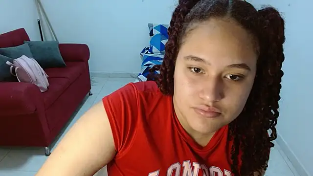 leilanewgirl online show from 04/21/26, 12:33