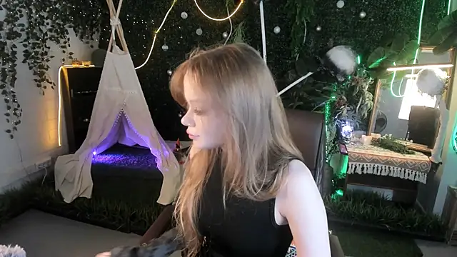 AmyNox online show from 07/04/26, 09:15