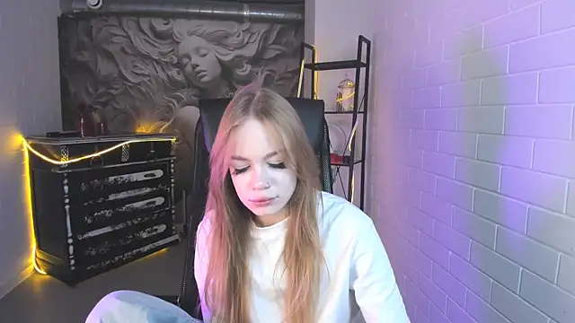 AmyNox online show from 07/11/26, 09:12
