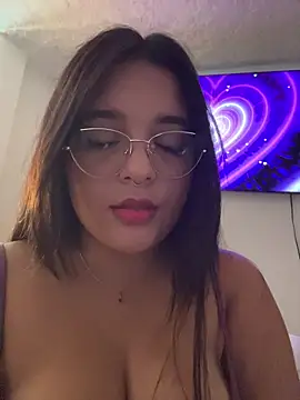 victtoria18 online show from 03/25/26, 08:26