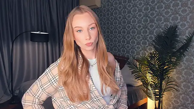 CarmenLipkin online show from 02/28/26, 03:02