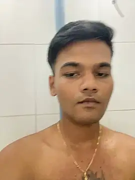 Dazzling dude online show from 05/25/26, 06:47