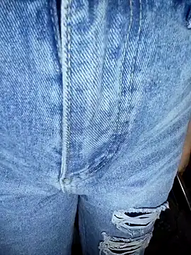 Layla luvv online show from 03/01/26, 11:12