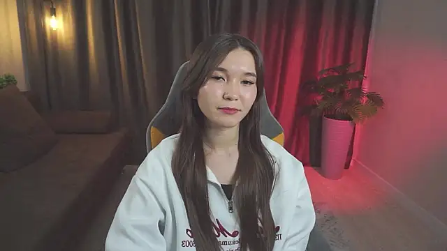 Snapshot of MentallyMonika chatting on 02/19/26, 04:58 MentallyMonika online show from 02/19/26, 04:58