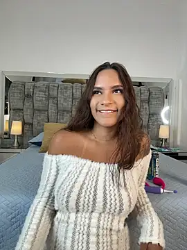 Snapshot of amara_wet04 chatting on 07/25/26, 06:00 amara wet04 online show from 07/25/26, 06:00