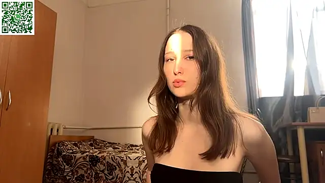 VickieKush online show from 05/09/26, 03:06