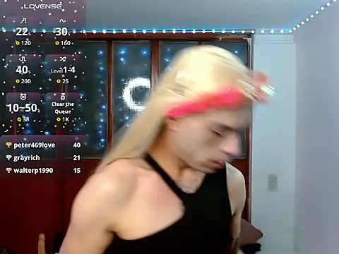 DanniHotBoy02 online show from 03/03/26, 08:31