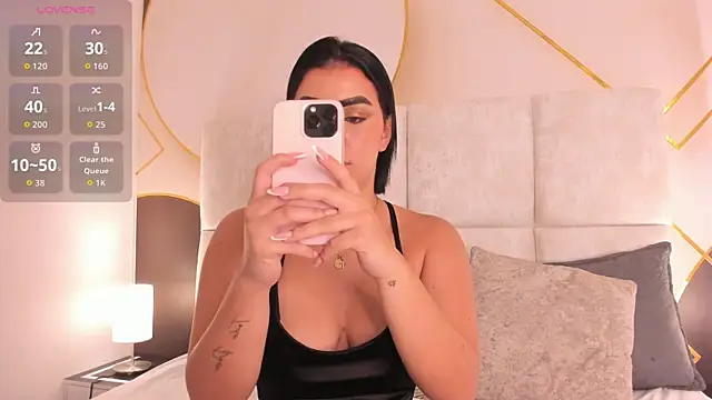 caroo giraldo   online show from 04/05/26, 11:40