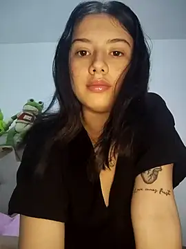 Aurora Pearl online show from 02/10/26, 10:03