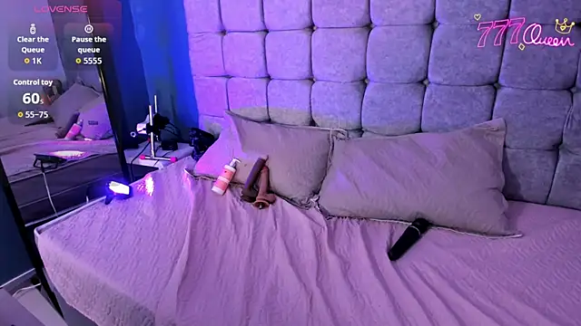 Blue Aura  online show from 03/19/26, 08:24