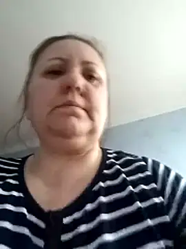 Snapshot of LockyCharm111 chatting on 02/13/26, 07:37 LockyCharm111 online show from 02/13/26, 07:37