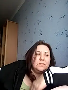 Snapshot of LockyCharm111 chatting on 02/14/26, 01:19 LockyCharm111 online show from 02/14/26, 01:19