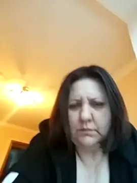 Snapshot of LockyCharm111 chatting on 02/26/26, 03:44 LockyCharm111 online show from 02/26/26, 03:44