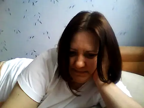 LockyCharm111 online show from 03/28/26, 06:46