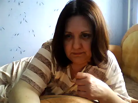 Snapshot of LockyCharm111 chatting on 05/10/26, 06:07 LockyCharm111 online show from 05/10/26, 06:07
