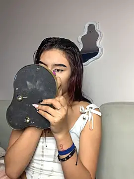 VelariaSoft online show from 04/15/26, 01:18