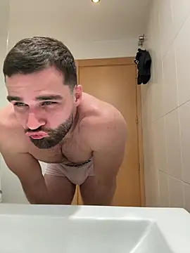 MitshCam online show from 02/18/26, 09:00