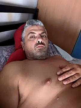 raysexy81 online show from 07/03/26, 04:13