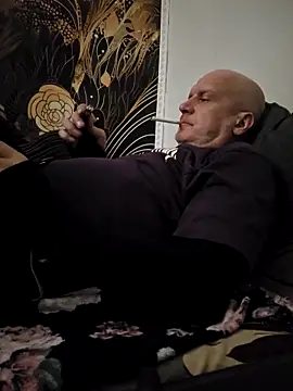 sk8brd snwbrd no snitch online show from 02/25/26, 06:28