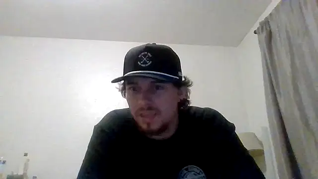 Snapshot of Tallhungandcloudy chatting on 02/10/26, 04:16 Tallhungandcloudy online show from 02/10/26, 04:16