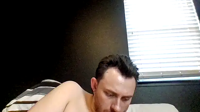 Snapshot of Tallhungandcloudy chatting on 06/07/26, 03:16 Tallhungandcloudy online show from 06/07/26, 03:16