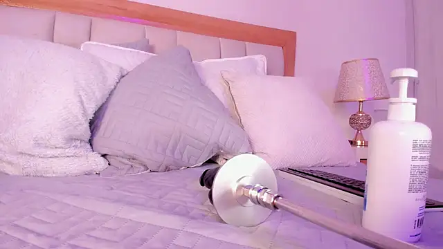 Snapshot of Bunny_Blush1 chatting on 02/27/26, 07:36 Bunny Blush1 online show from 02/27/26, 07:36