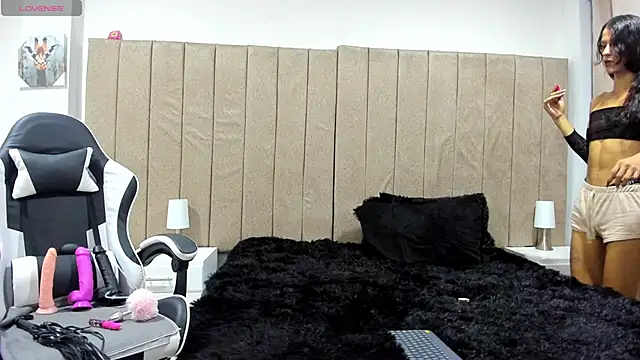 valery slim18 online show from 03/04/26, 11:44