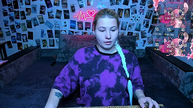 x Ulya1cutex online show from 04/22/26, 04:52