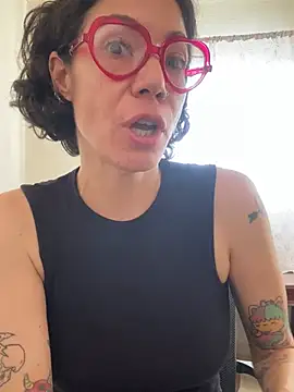 JeanneDuval8888 online show from 04/22/26, 12:35