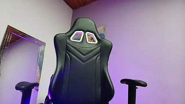 Noah-JONES online show from 02/17/26, 03:36