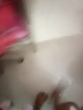 Snapshot of cutezara4 chatting on 02/14/26, 07:43 cutezara4 online show from 02/14/26, 07:43