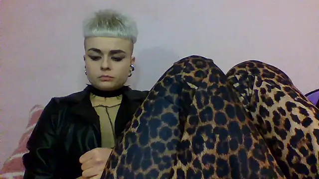 Snapshot of AlisaDear257 chatting on 02/28/26, 12:50 AlisaDear257 online show from 02/28/26, 12:50