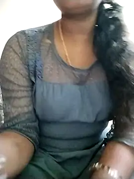 Snapshot of ankita077 chatting on 02/16/26, 01:07 ankita077 online show from 02/16/26, 01:07