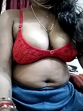 Snapshot of ankita077 chatting on 02/19/26, 05:25 ankita077 online show from 02/19/26, 05:25