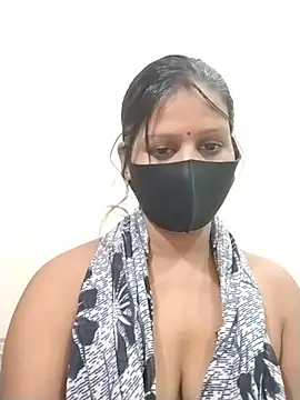 ankita077 online show from 04/19/26, 01:54