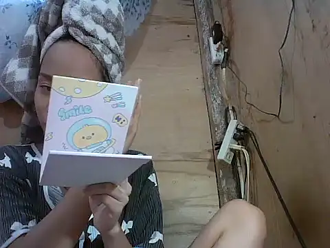 Snapshot of Asianpinay_Skinny1818 chatting on 02/26/26, 01:15 Asianpinay Skinny1818 online show from 02/26/26, 01:15