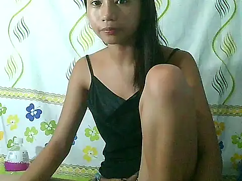 Asianpinay Skinny1818 online show from 04/22/26, 09:22