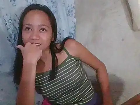 Snapshot of Asianpinay_Skinny1818 chatting on 05/19/26, 09:37 Asianpinay Skinny1818 online show from 05/19/26, 09:37