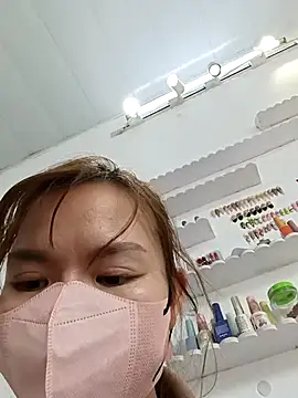 Snapshot of Trang26 chatting on 02/11/26, 04:39 Trang26 online show from 02/11/26, 04:39