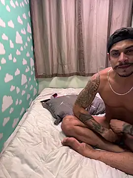 Snapshot of ExternalCable1000 chatting on 02/21/26, 10:27 ExternalCable1000 online show from 02/21/26, 10:27