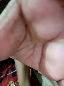 Hot-mohine online show from 04/05/26, 05:10