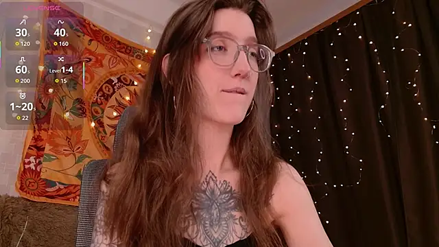 Snapshot of lolami_ chatting on 02/21/26, 05:30 lolami online show from 02/21/26, 05:30